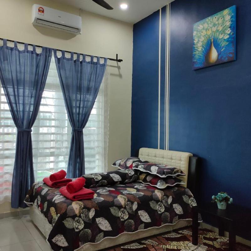 D'Q Putra Homestay Melaka Exterior photo